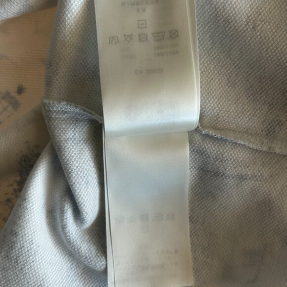 Louis Vuitton White & Blue Monogram Pique T-Shirt - Picture 6 of 9